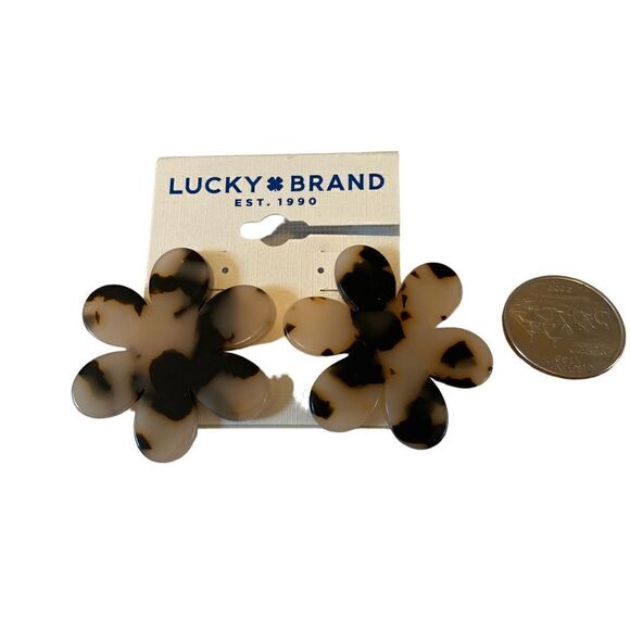 Lucky Brand Tortoise Shell Daisy Petal Posts. - Picture 6 of 6